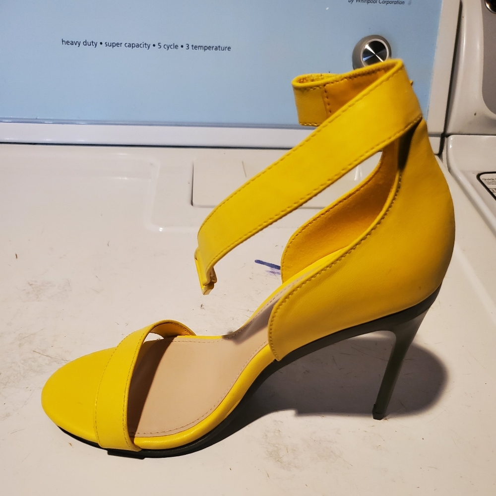 Yellow heels